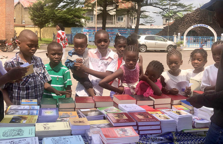 Copies of the Rosary booklet "Children praying the Rosary" and Child's Bible "God speaks to his children" in fundamental French.
DEM.REP. CONGO / KINSHASA 20/00981
10.000 copies of the Rosary booklet "Children praying the Rosary" in French
DEM.REP. CONGO / KINSHASA 20/00984 ID 2004529
10,000 copies of the Child's Bible "God speaks to his children" in Fundamental French.